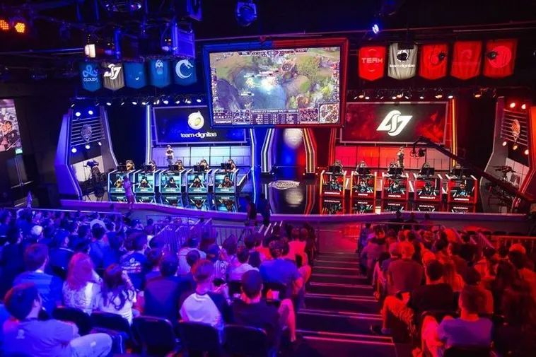 Hướng Dẫn Chơi Thể Thao Điện Tử Tại Blue88: Từ Tân Binh Đến Cao Thủ 2 Hướng Dẫn Chơi Thể Thao Điện Tử Tại Blue88: Từ Tân Binh Đến Cao Thủ